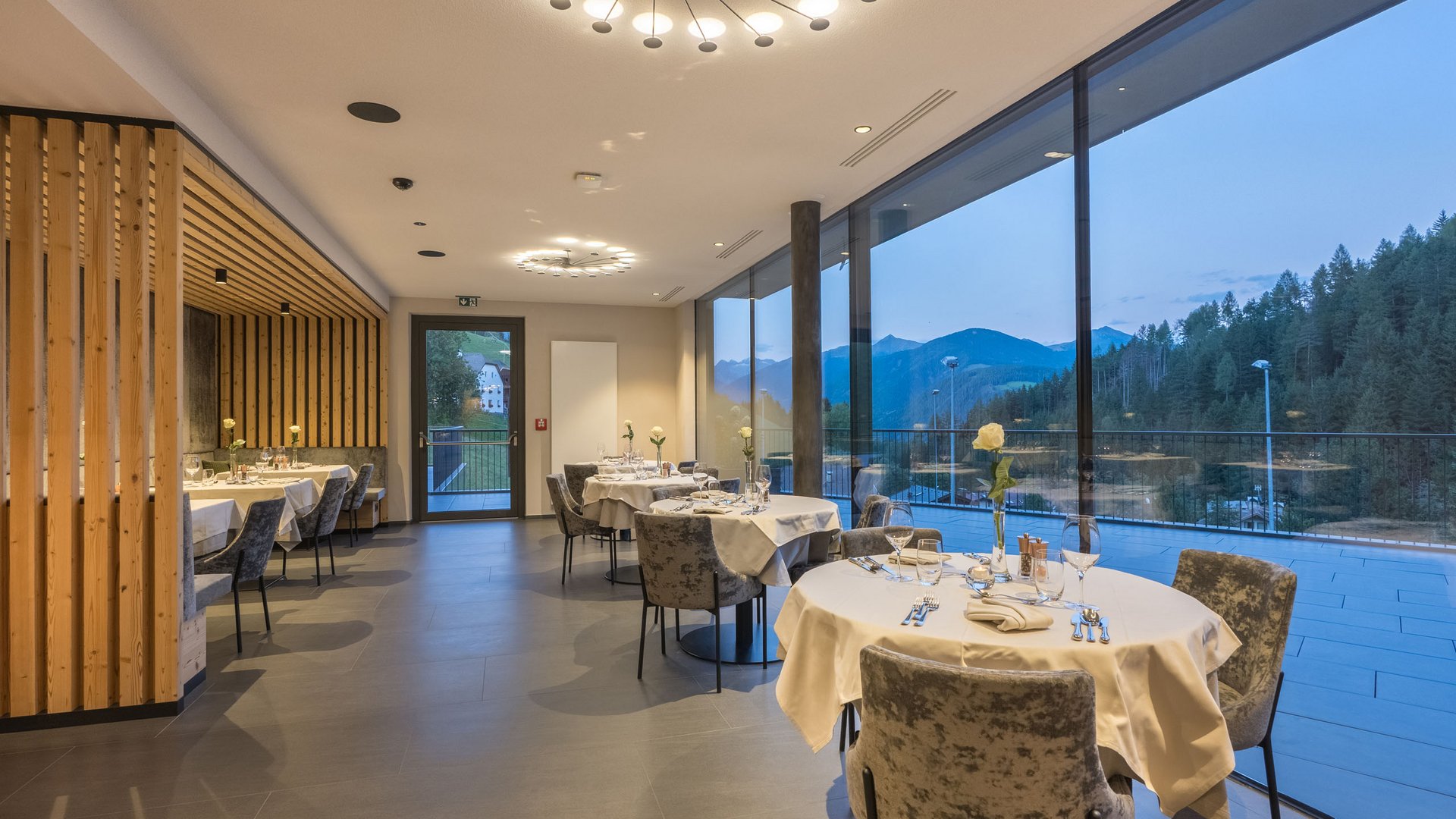 Welcome to Hotel Christoph in Olang, Plan de Corones/Kronplatz Welcome to Hotel Christoph in Olang, Plan de Corones/Kronplatz