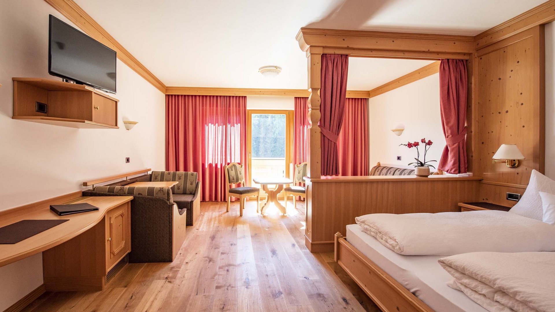 Price information for your 4-star hotel in the Dolomites