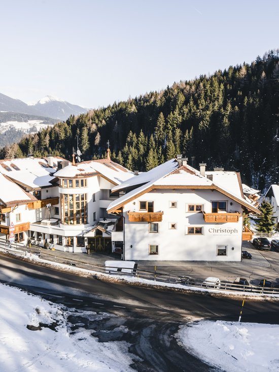 4-Sterne-Hotel am Kronplatz: Ihr perfektes Urlaubszuhause 4-Sterne-Hotel am Kronplatz: Ihr perfektes Urlaubszuhause