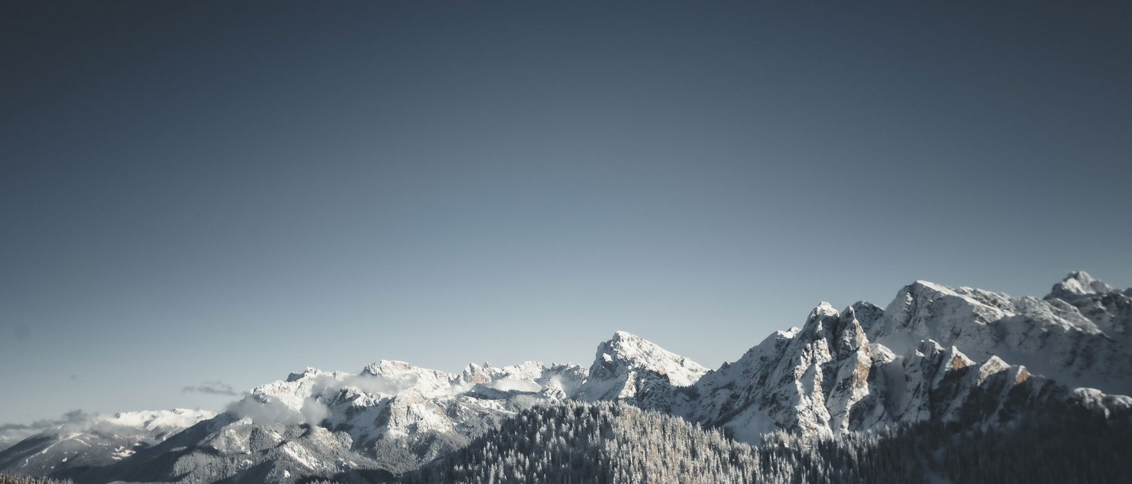 Inclusive services of your wellness hotel in the Dolomites Inclusive services of your wellness hotel in the Dolomites