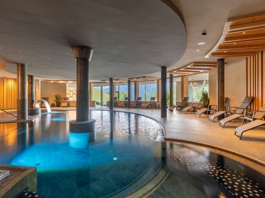 Welcome to Hotel Christoph in Olang, Plan de Corones/Kronplatz Welcome to Hotel Christoph in Olang, Plan de Corones/Kronplatz