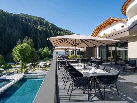 Welcome to Hotel Christoph in Olang, Plan de Corones/Kronplatz Welcome to Hotel Christoph in Olang, Plan de Corones/Kronplatz