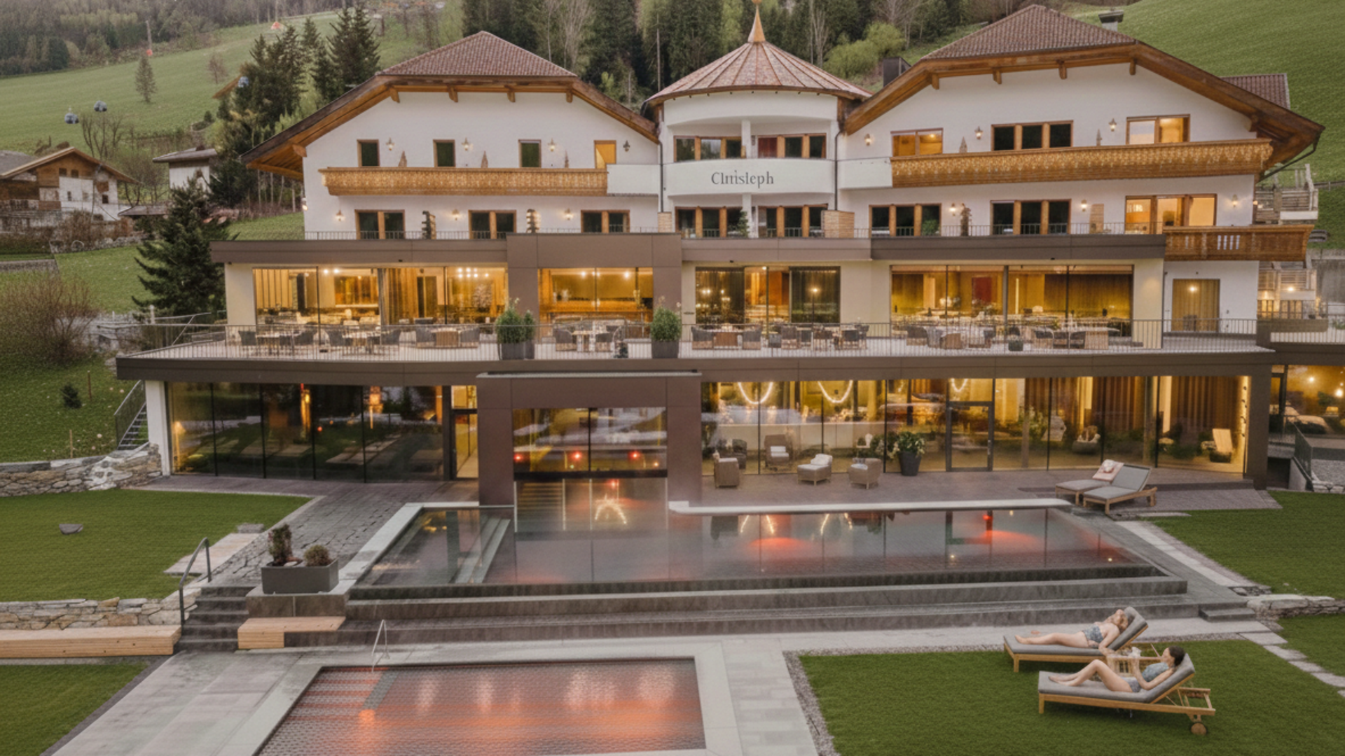 Willkommen in Olang: Hotel Christoph Willkommen in Olang: Hotel Christoph