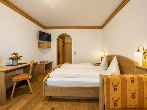 4-star hotel in Plan de Corones/Kronplatz: your perfect holiday home 4-star hotel in Plan de Corones/Kronplatz: your perfect holiday home